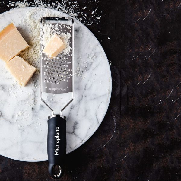 Râpe étoile Gourmet Noir MICROPLANE – Image 3