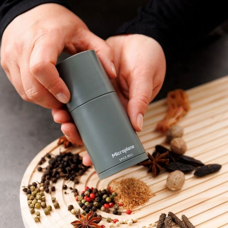 Moulin à épices - Eucalyptus MICROPLANE – Image 3