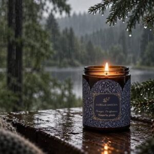 Bougie végétale parfumée - Sous la pluie LA BELLE DATCHA